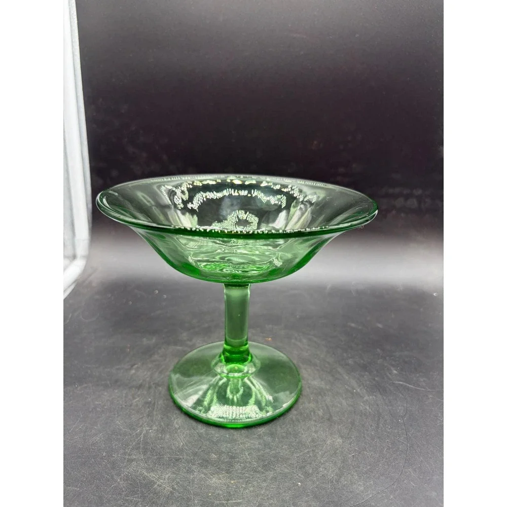 N/A vintage green
